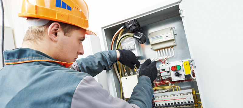 CURSO ON-LINE DE ELETRICISTA PREDIAL, RESIDENCIAL E INDUSTRIAL COM NR10