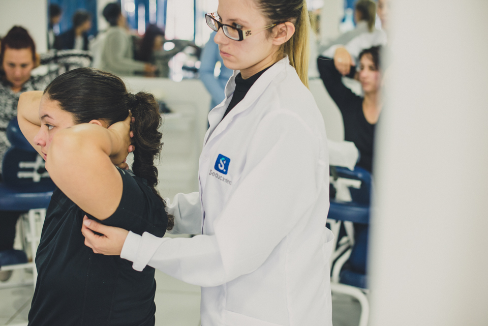 CURSO ON-LINE DE QUICK MASSAGEM